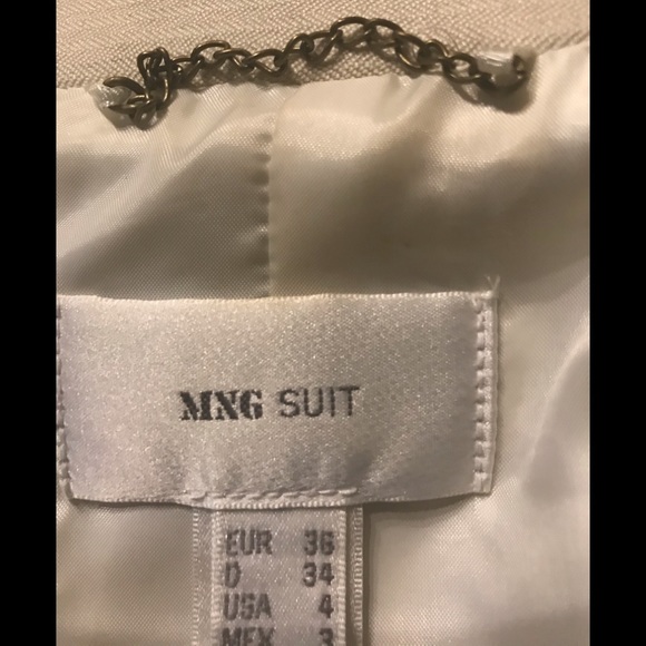 MNG SKIRT SUIT! FULLY LINED! - Picture 5 of 7